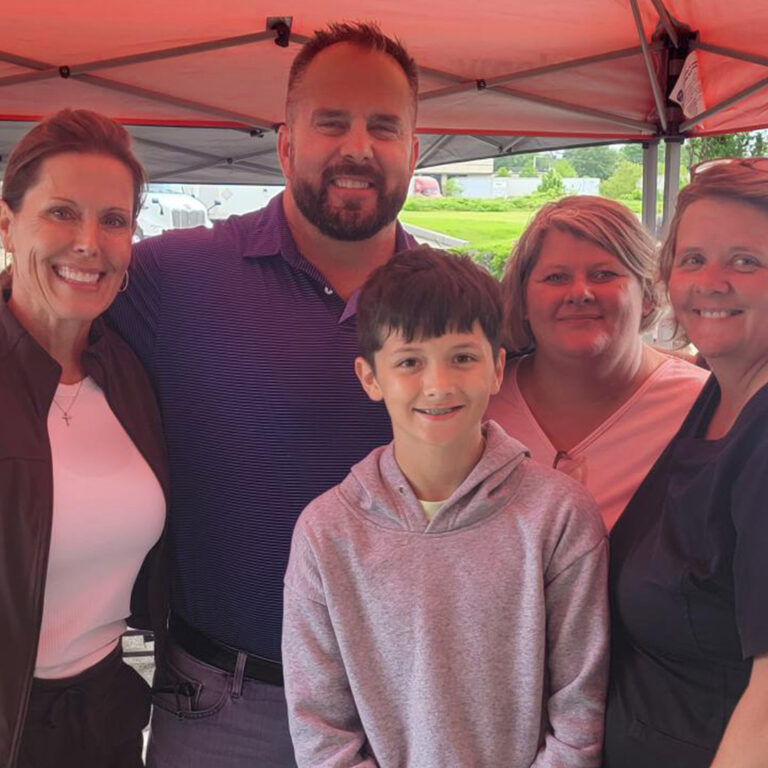 rdent-news-2025-crawfish-boil-05